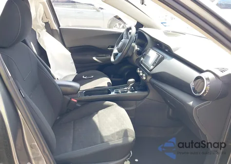 2024 Nissan Kicks Sv Xtronic Cvt из США, поврежденный, VIN 3N1CP5CV0RL475390